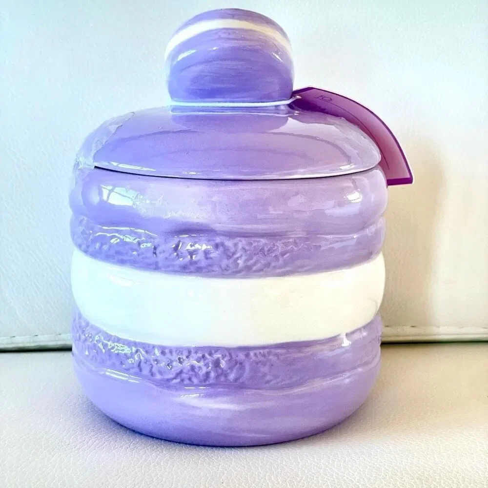 NWT LUNA & SAGE Gorgeous Macaron Lilac/White Glossy Ceramic 7”Canister Jar w Lid
